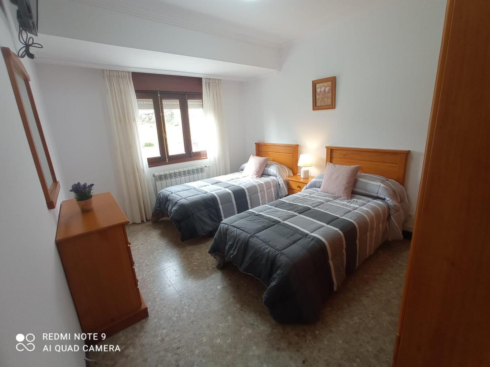 Casa De La Abuela Apartment Poio Luaran gambar
